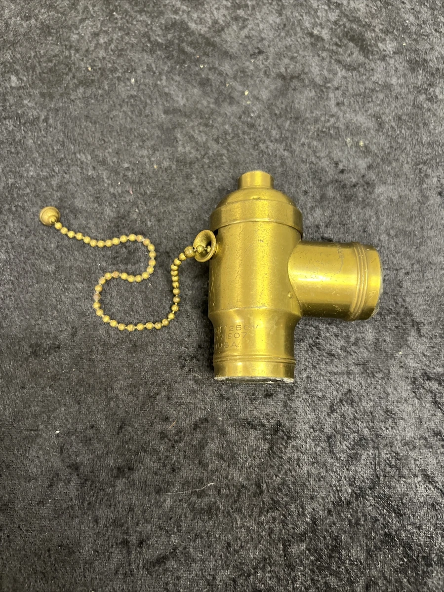Antique Bryant Double Light Socket W Original Pull Chain