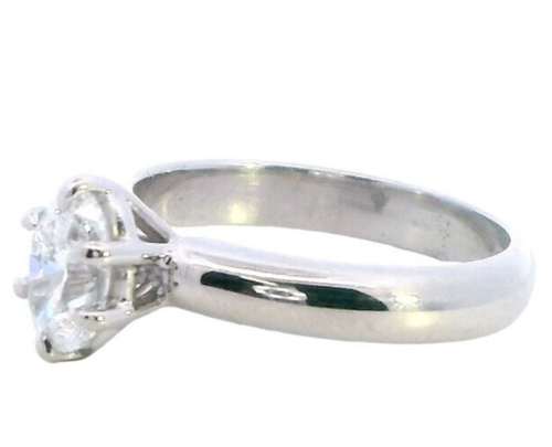 Dazzling White Gold Brilliant-Cut Diamond Ring - A Symphony of Light & Elegance - Picture 8 of 15