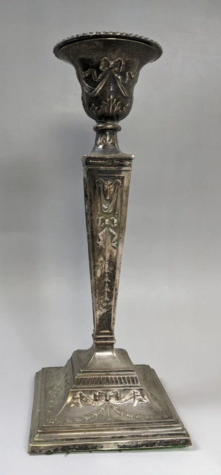 PAR de candelabros neoclásicos estilo Adam 12" enchapados en plata  Foto 2 de 4