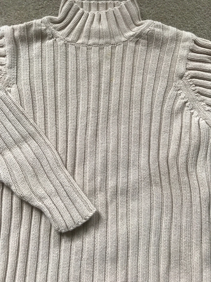 Suéter The Childrens Place natural/castanho tamanho pequeno (5/6). Ótimo negócio!!! - Imagem 2 de 4