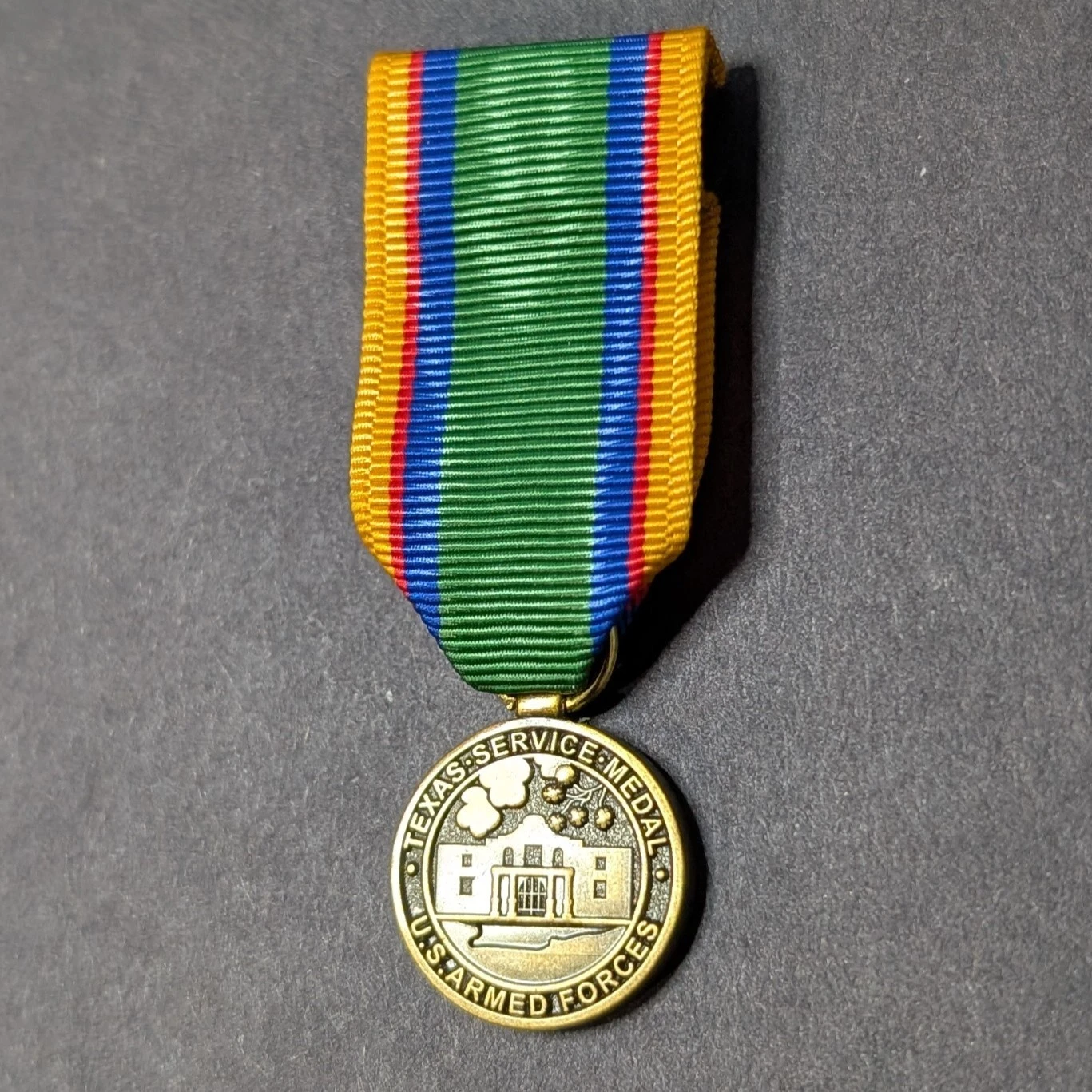 Miniature Texas Federal Service Medal