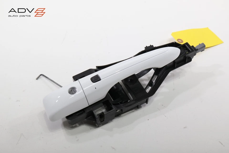 2020–2025 CHRYSLER VOYAGER ПЕРЕДНЯЯ ЛЕВАЯ РУЧКА ВНЕШНЕЙ ДВЕРИ СО СТОРОНЫ ВОДИТЕЛЯ ОТ ОРИГИНАЛЬНОГО ПРОИЗВОДИТЕЛЯ - Изображение 3 из 4