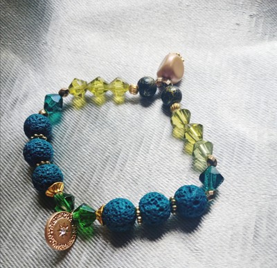 Lava Rock Glass Crystal Beaded Bracelet Gold Plated NorthStar Charm Artisan Made