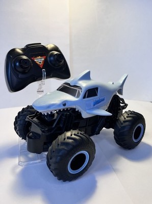 Monster Jam Megalodon 1:24 RC Monstertruck - Blau (6044952)