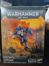 Warhammer 40K Space Marines Captain with Jump Pack and Relic Shield