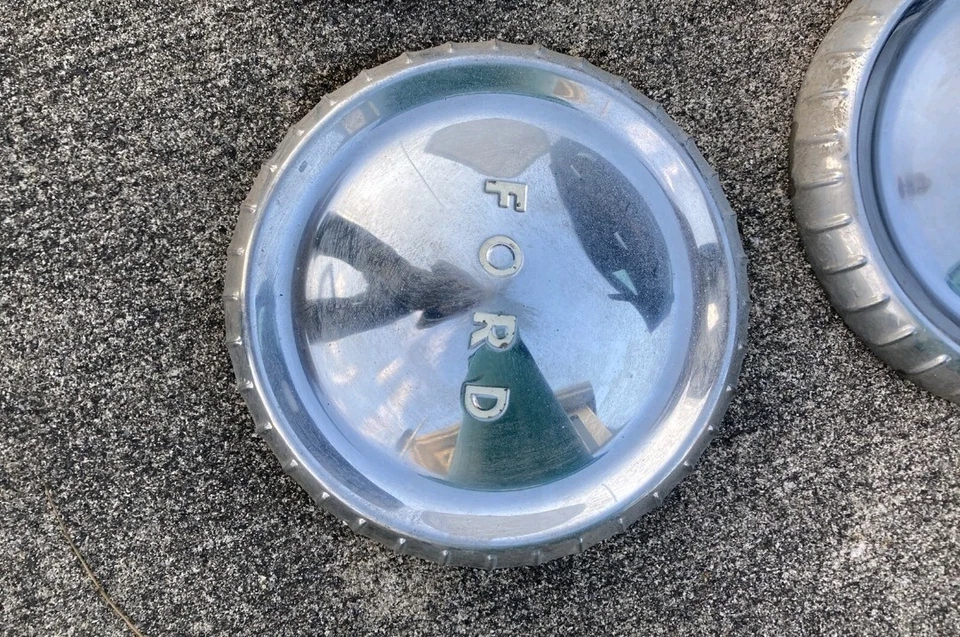 Juego de 4 tapacubos de plato para perro Ford Falcon y Econoline 1960 1961 1962 1963 Foto 3 de 4