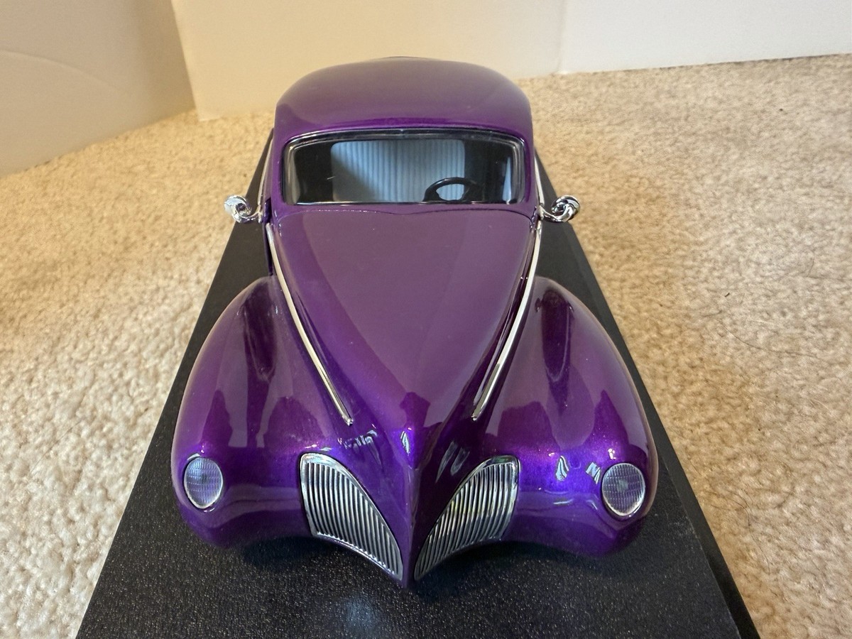 Mattel Hot Wheels 1937 Lincoln Zephyr Scrape 1/18 diecast model