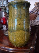 Vintage Greenbrier Resort Hotel Esther Wilson Signed Hand Spun Art Pottery WOW!