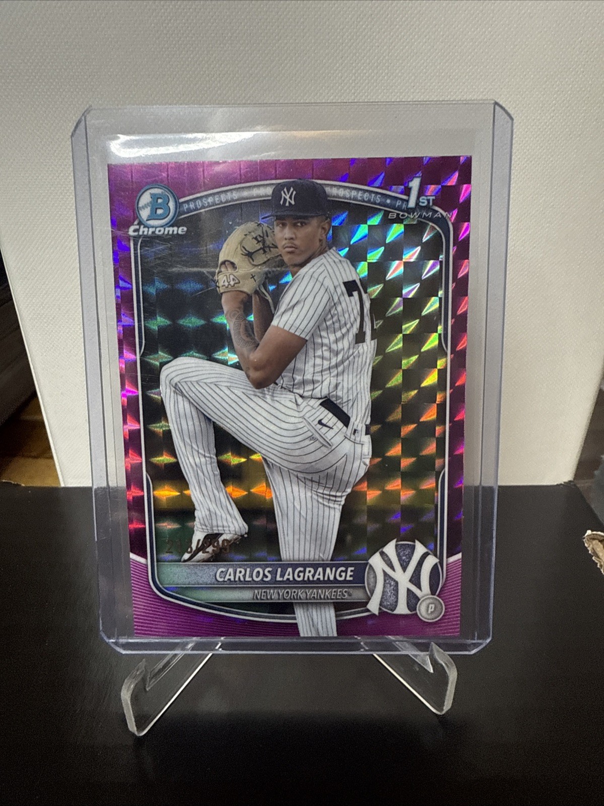 2025 Bowman Chrome Carlos Lagrange Fuchsia Geometric Refractor 1st /299