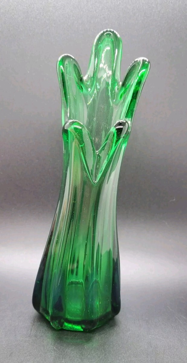 Vintage Green 5 Finger Swung Art Glass Vase 7.5” Stretch MCM