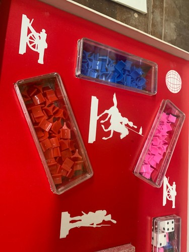 vintage original 1963 RISK game by Parker Brothers COMPLETE Set Has Plastic PCS - Picture 7 of 9