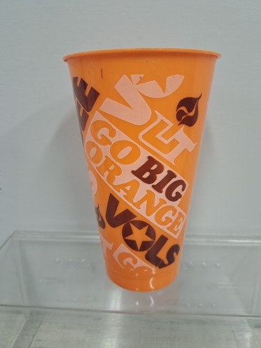 4 Vtg 1970's Tennessee Vols Tailgate Go Big Orange 6" Plastic Stadium Cups - Picture 3 of 9