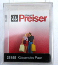 Preiser, Shoppers/ Couple Kissing, Figure Set...
