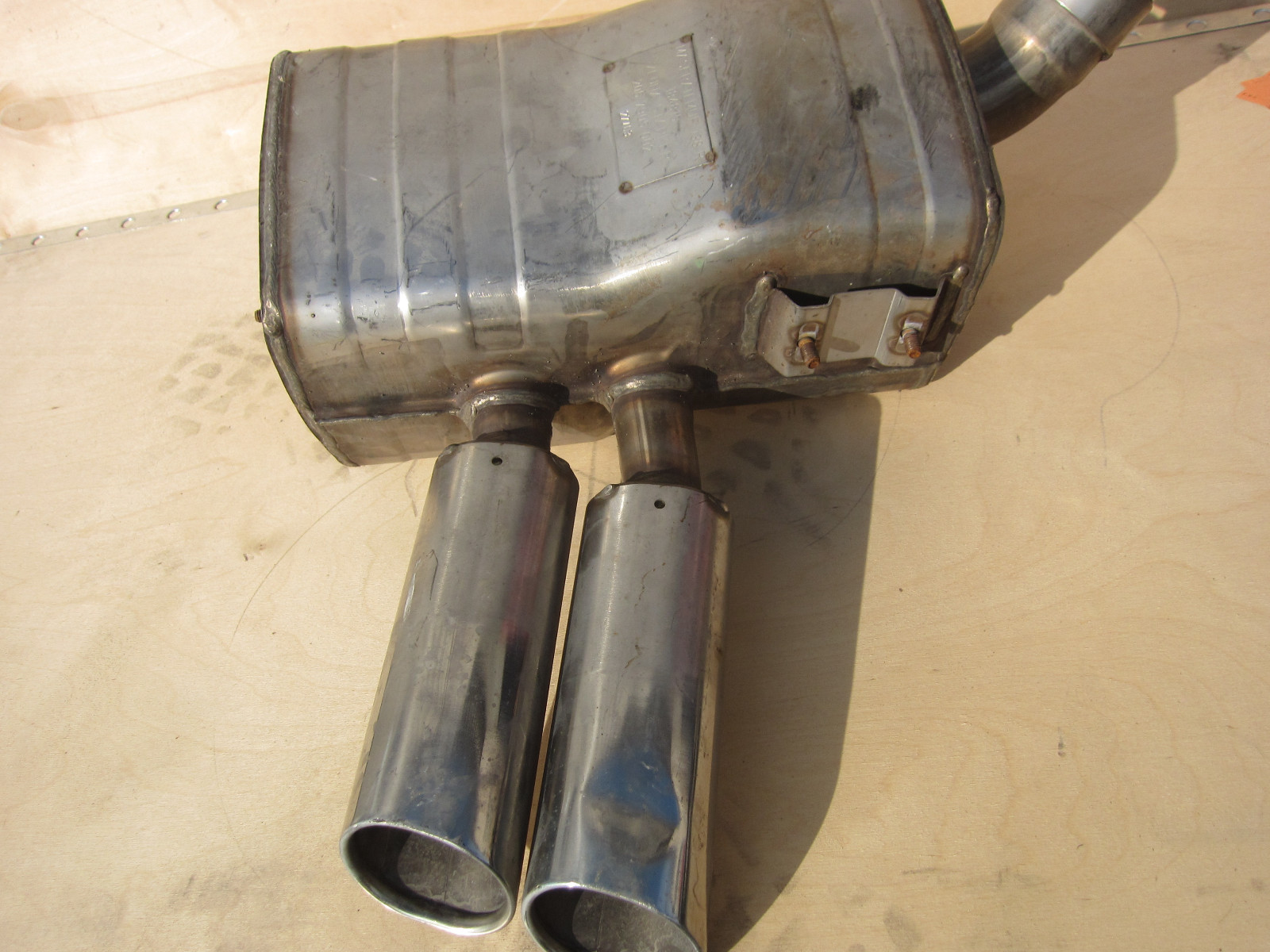 Maserati 4200 - RH Rear Muffler - Part # 184815