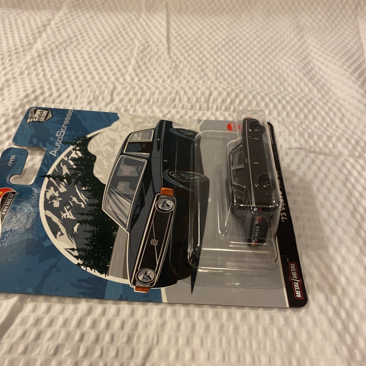 Hot Wheels Premium Auto Strasse '73 Volvo 142 GL | eBay Hot Wheels Premium Auto Strasse '73 Volvo 142 GL | eBay