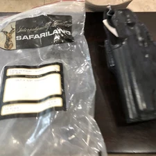 Safariland 200 “ TOP GUN” fits 4 1/4” BRL COLT COMMANDER LH Retention Holste#L72