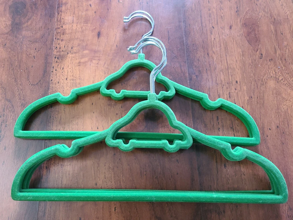Green Velvet Clothes Hangers 13 Lot Of 6 Perfect For Intimates & Silk Scarfs