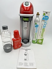 Sodastream FZ9001 Fizz Red Sparkling Water/ Soda Maker LCD Display Bundle VGUC
