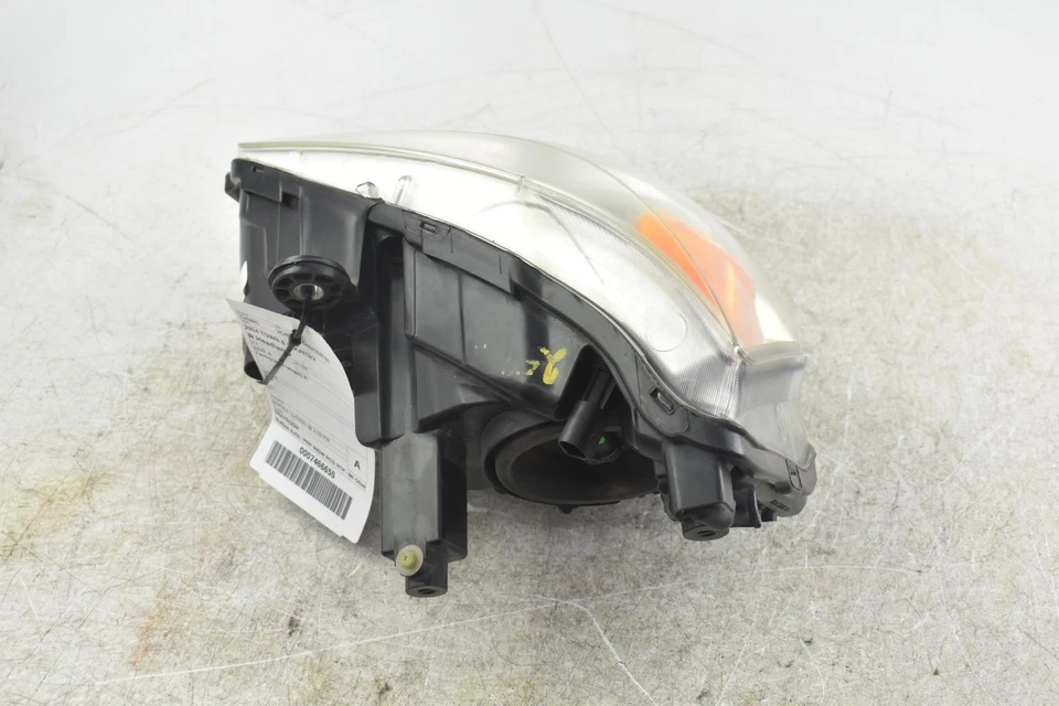 Conjunto de faros derechos usados se adapta a: Chrysler Town & Country 2014 exc. automático Foto 4 de 4