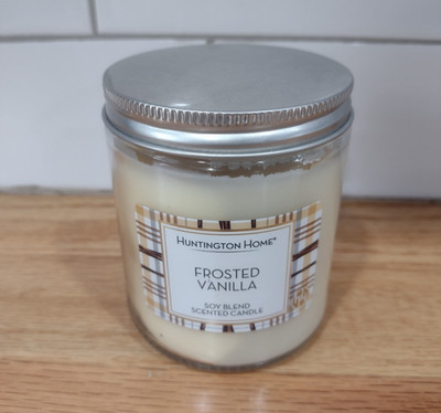 Huntington Home Frosted Vanilla Soy Blend Scented Candle.6.5 Oz New
