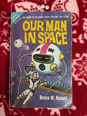 Vintage 1965 ACE Double 1st Edition Scifi ,our Man In Space ,Ultimatum 2050