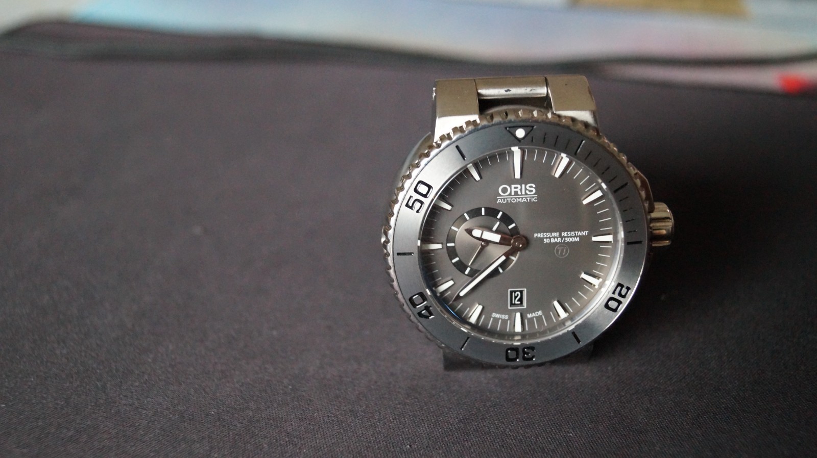 Oris Aquis Small Second Date Titanium Automatic 0… - image 22