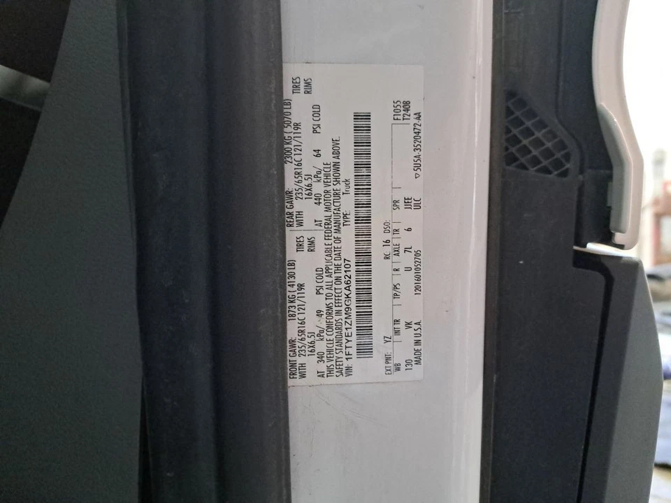 Lámpara trasera lateral del pasajero Rh Transit15 2016 Sku#4198815 Foto 3 de 4