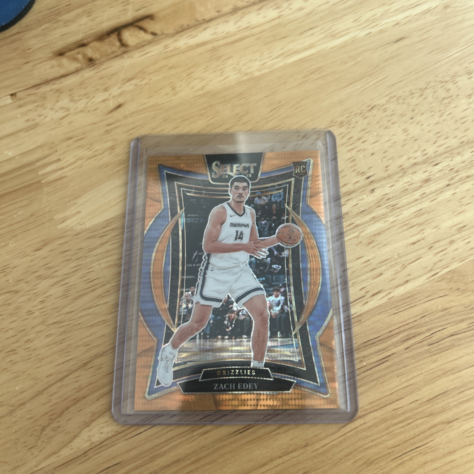 ZACH EDEY 2024-25 SELECT CONCOURSE ROOKIE NEON ORANGE PULSAR RC 12/18 #98 FOTL
