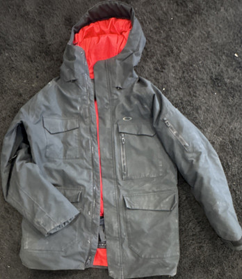 Oakley Men's Gray Red Lined Hooded Ski Jacket Zip Regular Fit Size M