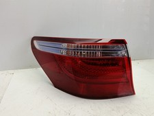 Feu arrière Lexus LS