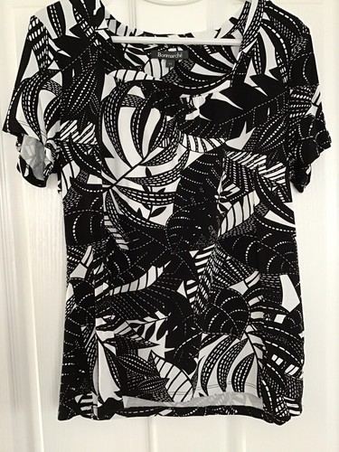 Ladies Bonmarche Top. Size 14. Short Sleeve. Black - Picture 6 of 8