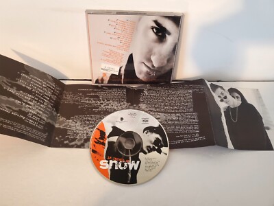 Snow 