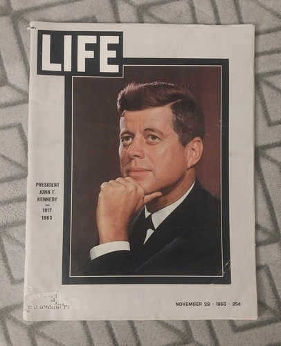 JFK Lot - LIFE / POST Magazines - Kennedy Assassination - Jackie - RFK. Used. - Bild 3 von 9