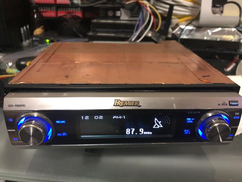 Pioneer Premier DEHP880PRS CD Player w/Built in EQ In Dash Receiver