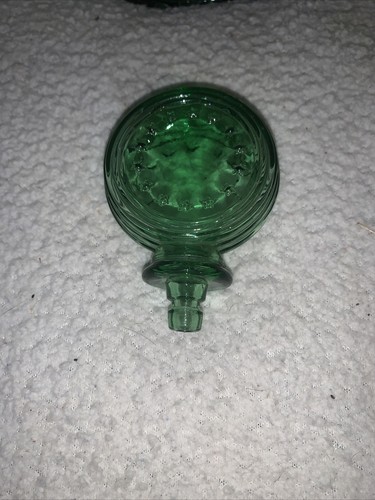 VINTAGE GREEN GLASS ITALIAN EIFFEL TOWER DECANTER w STOPPER - Picture 4 of 4