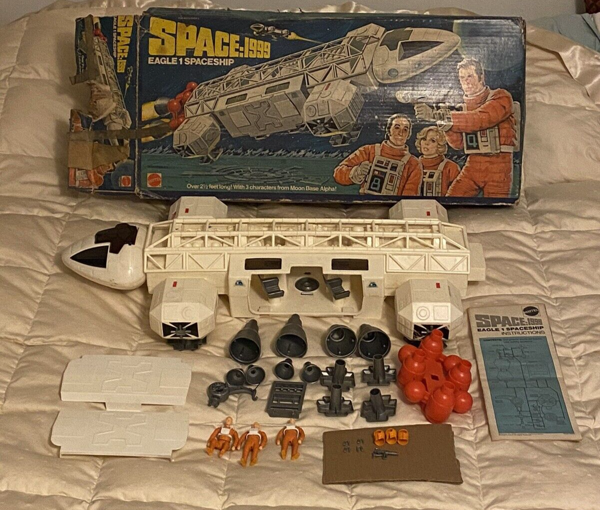 Vintage 1976 SPACE 1999 EAGLE 1 Spaceship Toy COMPLETE PLAYSET