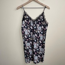 Victorias Secret Black Lace Trim Y2K Slip Dress Chemise Size Medium 90s