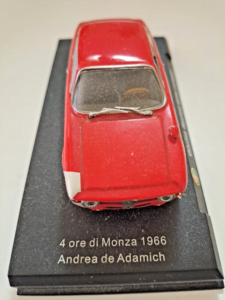 Giulia Sprint GTA 4 ore di Monza 1966 Andrea Adamich - Immagine 4 di 4