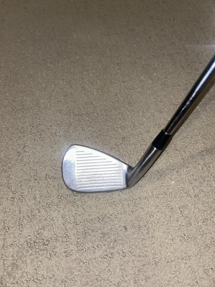 Ferro Mizuno MP-20 9 – Eixo de aço – Destro – Excelente estado de ranhura - Imagem 3 de 4