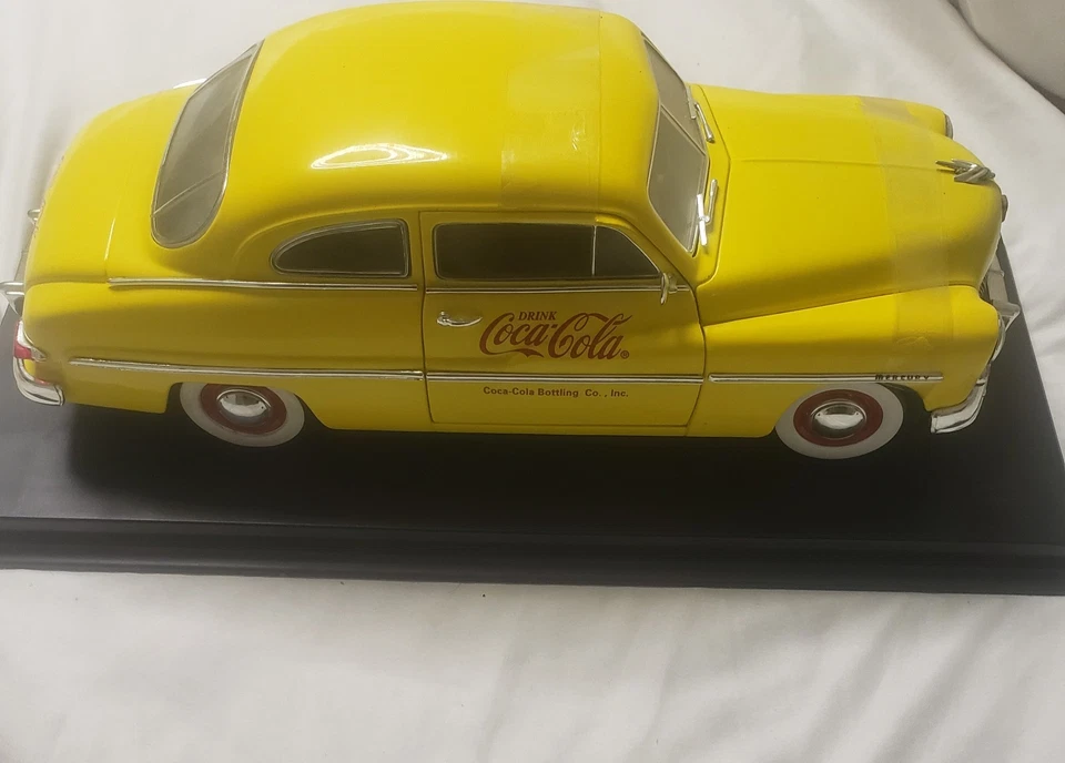 JOHNNY LIGHTING 1:18 1949 MERCURY COUPE COCA*COLA DIE-CAST - Image 3 of 4