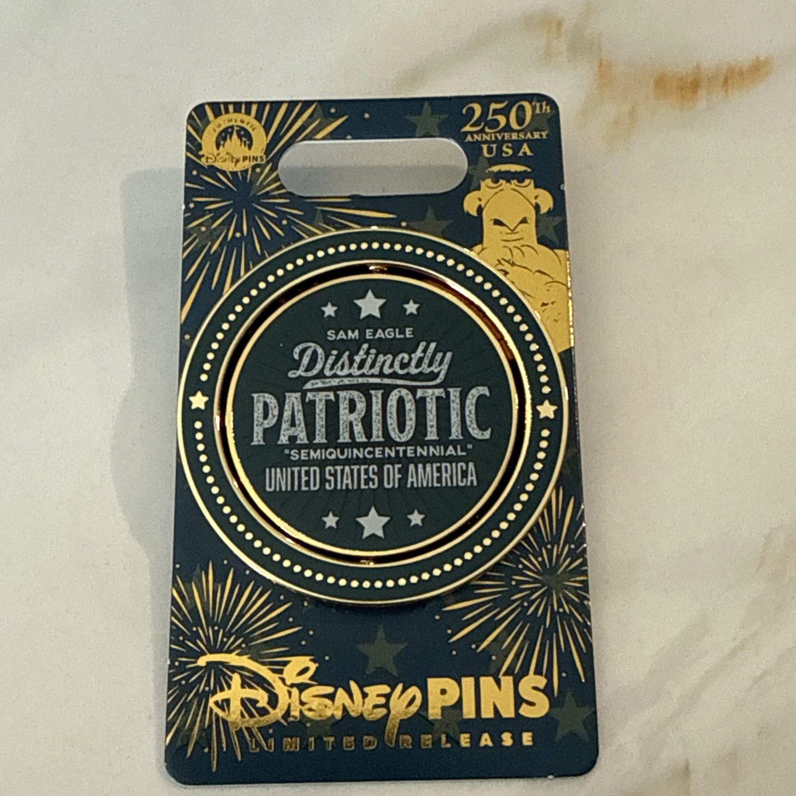 2026 DISNEY PIN USA 250TH SPINNER PIN DISTINCTLY PATRIOTIC SAM THE EAGLE LR