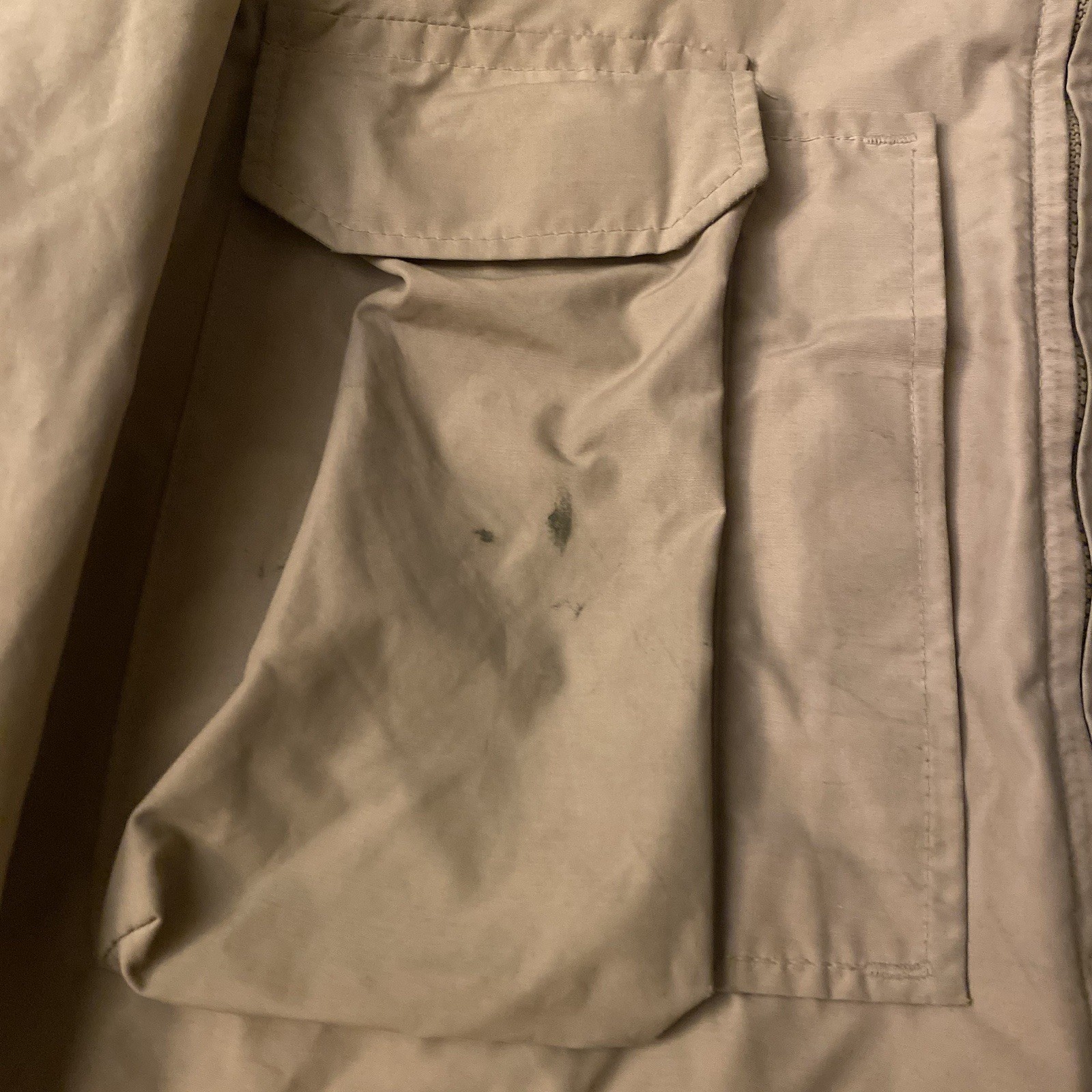 Vtg 80s Columbia Gore Tex Cropped Tan Nylon Fishing Wading Jacket Men’s L image 4