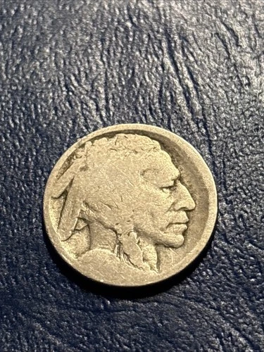 1913 type 1 buffalo nickel about good (AG) condition nice for low grade set (3.1