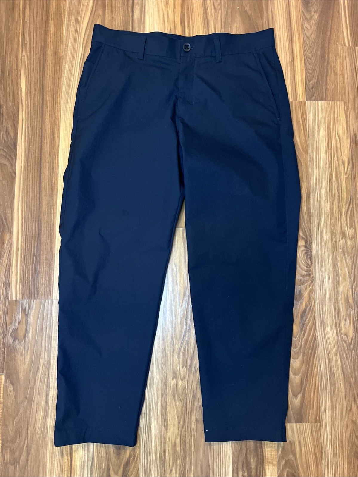 Lululemon Relaxed Tapered Smooth Twill Trouser Men's size 34