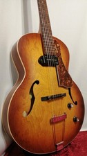 GODIN 5TH AVENUE KINGPIN P90 Full Acoustic Electric Guitar