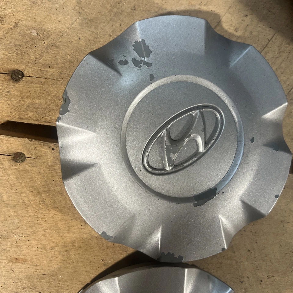 Juego Tapacubos Centrales Rueda Para Hyundai Accent 2005-2011 52962-1E100 (14 CM) Juego (2) Foto 2 de 4