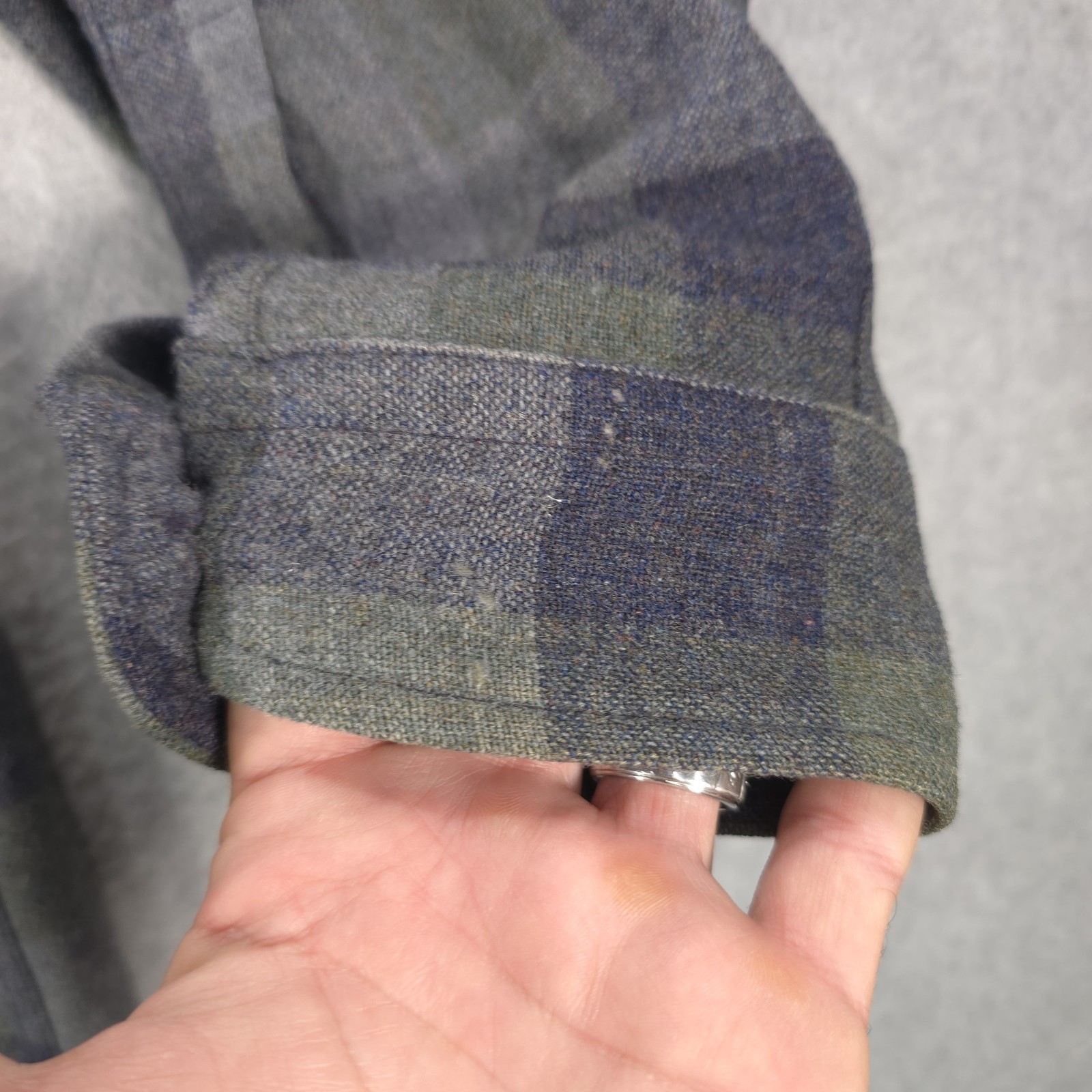 Pendleton Virgin Wool Gray Flannel Plaid Outdoors… - image 12
