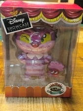 Enesco Disney Showcase Collection Cheshire Cat Miss Mindy Design Vinyl Figure 7”