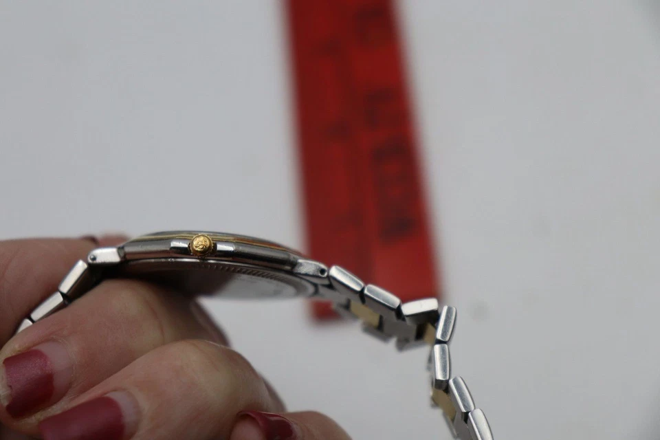 Baume & Mercier Riviera 5131.038 Unisex Watch in 18K Yellow Gold New Battery - Image 3 of 4