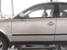 VW Passat 3B Tür vorn links Fahrertür satinsilbermetallic LB7Z BJ1999